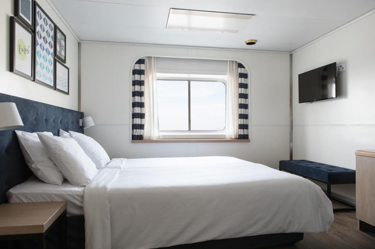 Silja Line Ferry - To Stockholm  *