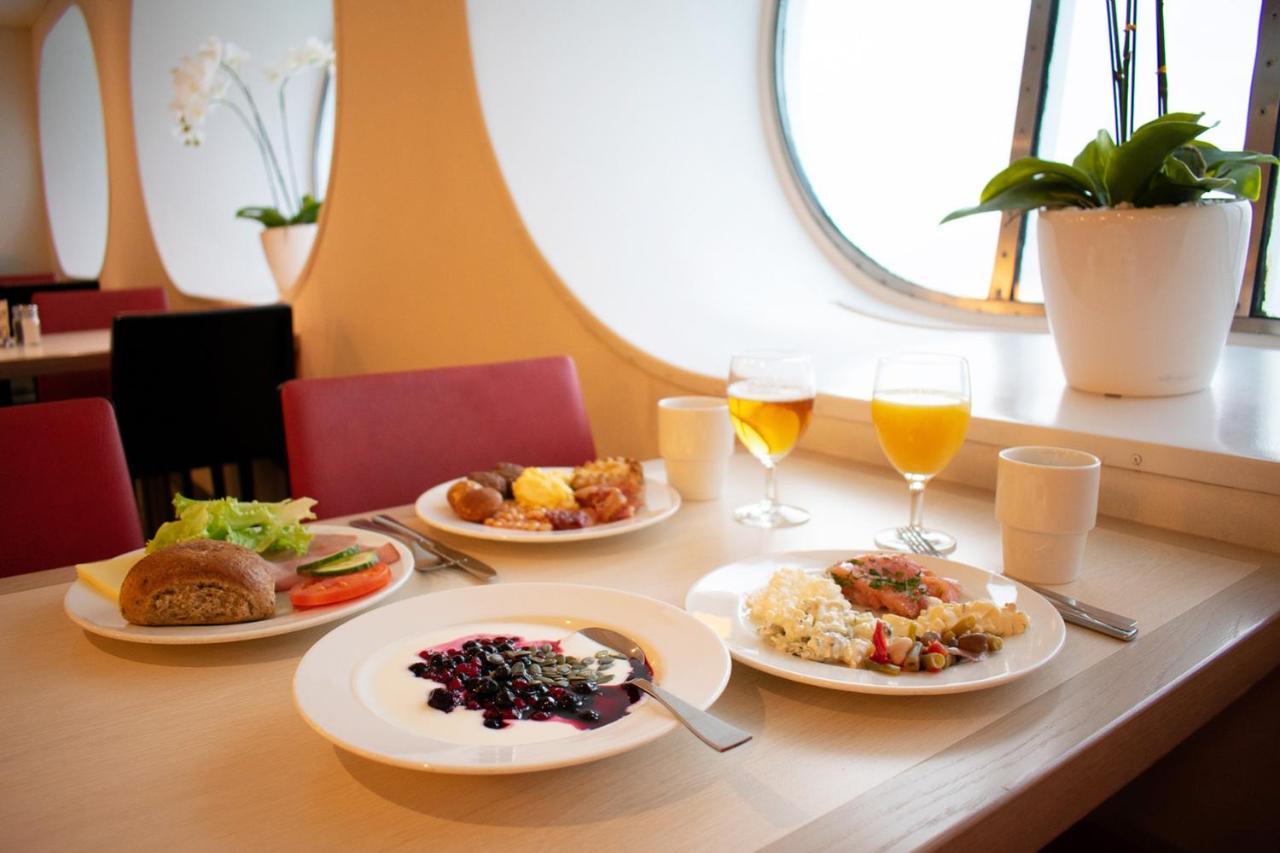 Silja Line Ferry - To Stockholm 